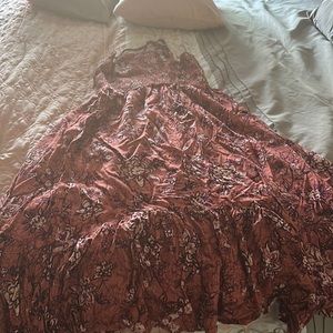 Ladies summer maxi dress, worn once.,